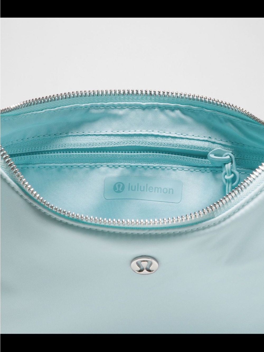 Lululemon City Essentials Small Shoulder Bag 3L-Foam cloud/silver-NWT - Picture 5 of 12